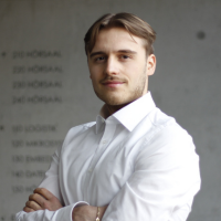 Farbporträt von Philipp Steigerwald